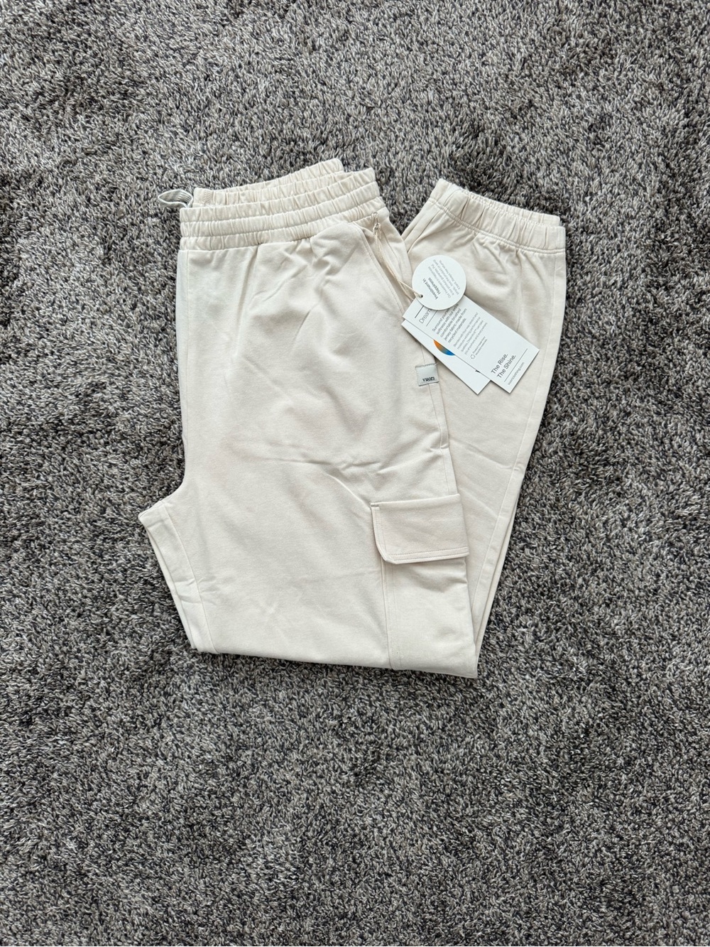 Vuori Cream Cargo Joggers
